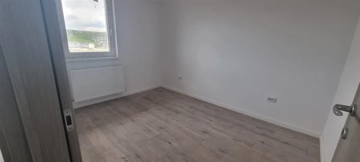 Apartament 2camere Bucium + curte 25mp - foto 4
