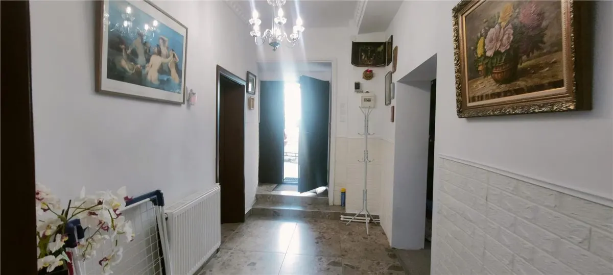 APARTAMENT ULTRACENTRAL , PIATA UNIRII, CUZA VODA 70 MP PLUS CURTE - foto 5