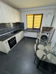 Apartament o camera de vanzare 37 mp utili + Loc parcare inclus! - Iasi