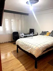 Vanzare Ap. 3 camere,decomandat ,zona Dacia - Iasi