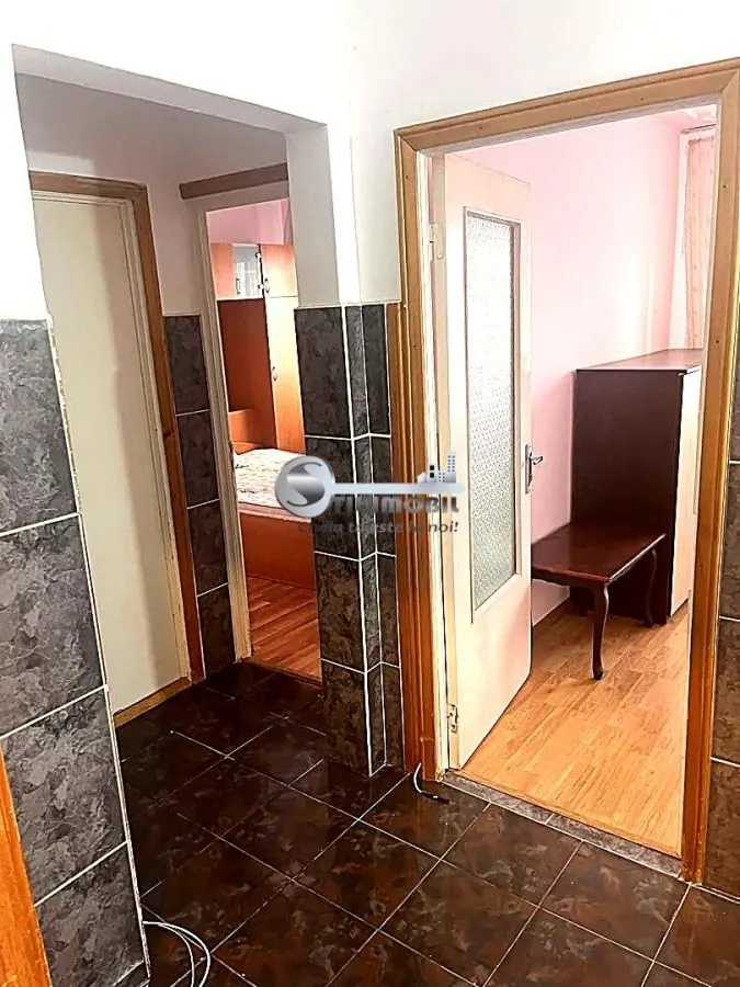 Vanzare Ap. 3 camere,decomandat ,zona Dacia - foto 4