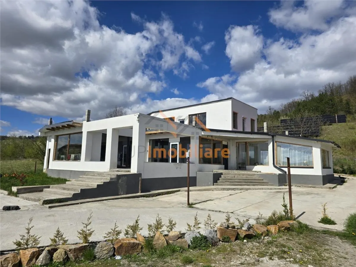 PROPRIETATE MULTIFUNCTIONALA | TEREN 3788 MP | SPALATORIE CAMIOANE + CASA |  DN1/E60 | TINAUD (ALESD) | BIHOR - foto 2