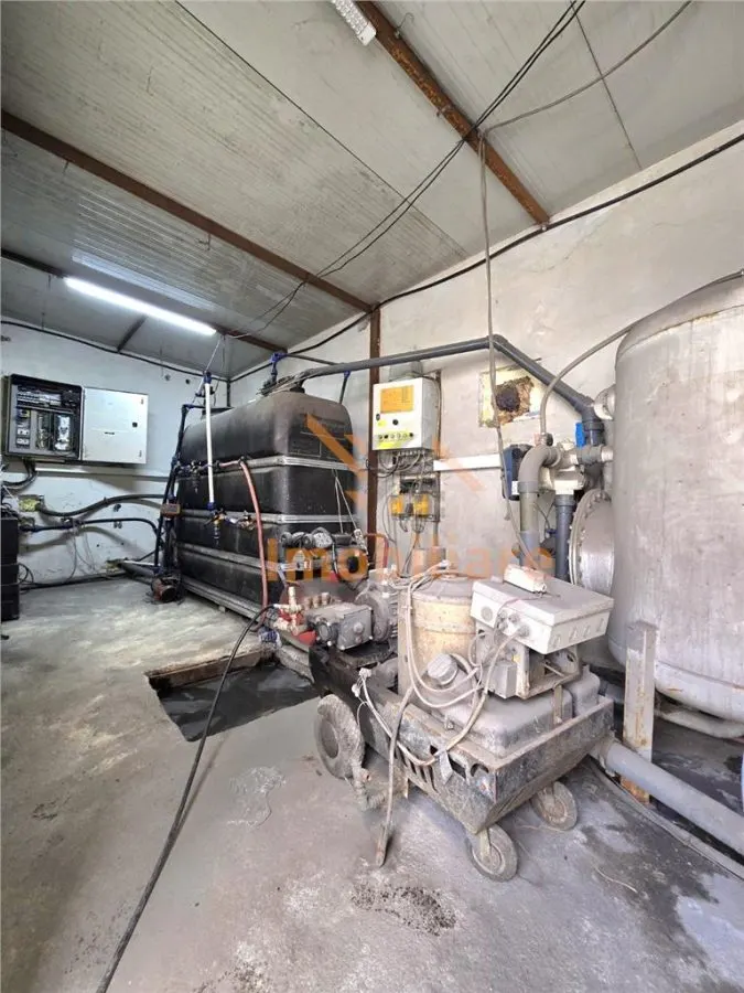 PROPRIETATE MULTIFUNCTIONALA | TEREN 3788 MP | SPALATORIE CAMIOANE + CASA |  DN1/E60 | TINAUD (ALESD) | BIHOR - foto 9