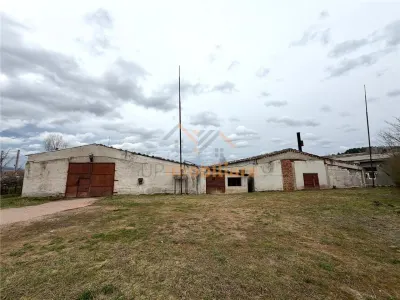 HALE INDUSTRIALE | CLADIRE BIROURI | TEREN 7000 MP | GHEGHIE BIHOR - foto 10