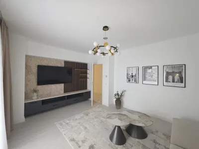 Apartament 3 camere Tatarasi - 84mp - 2bai - mutare imediata. - Iasi