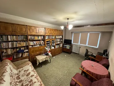 Apartament 3 camere, 2 bai, Bd. Independentei - foto 1