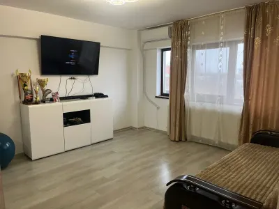 Apartament 2 camere Platou Galata - 399 EURO - foto 8