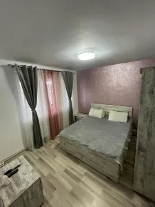 Apartament 2 dormitoare + living open space- Piata Unirii - Iasi