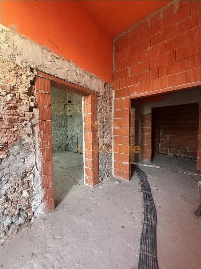 SPATIU COMERCIAL CENTRAL | 107 MP | ORADEA - foto 3