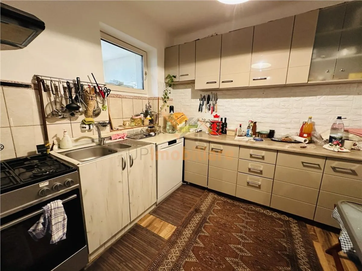 CASA CU ETAJ | TEREN 400 MP | ZONA DEALURI | STRADA MARIN PREDA - foto 14