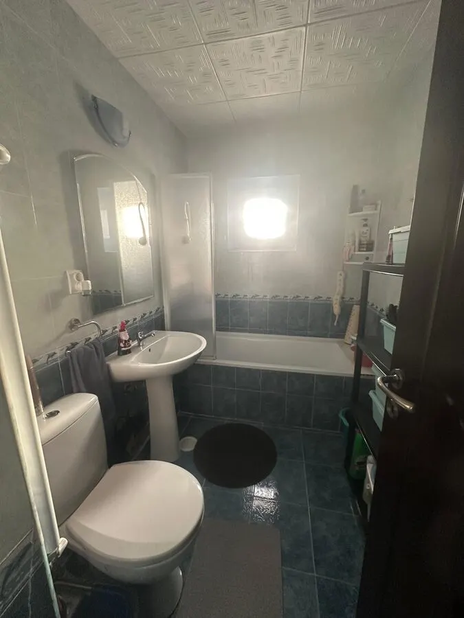 APARTAMENT 3 CAMERE DECOMANDAT FRUMOASA NICOLINA 135000 EURO - foto 7