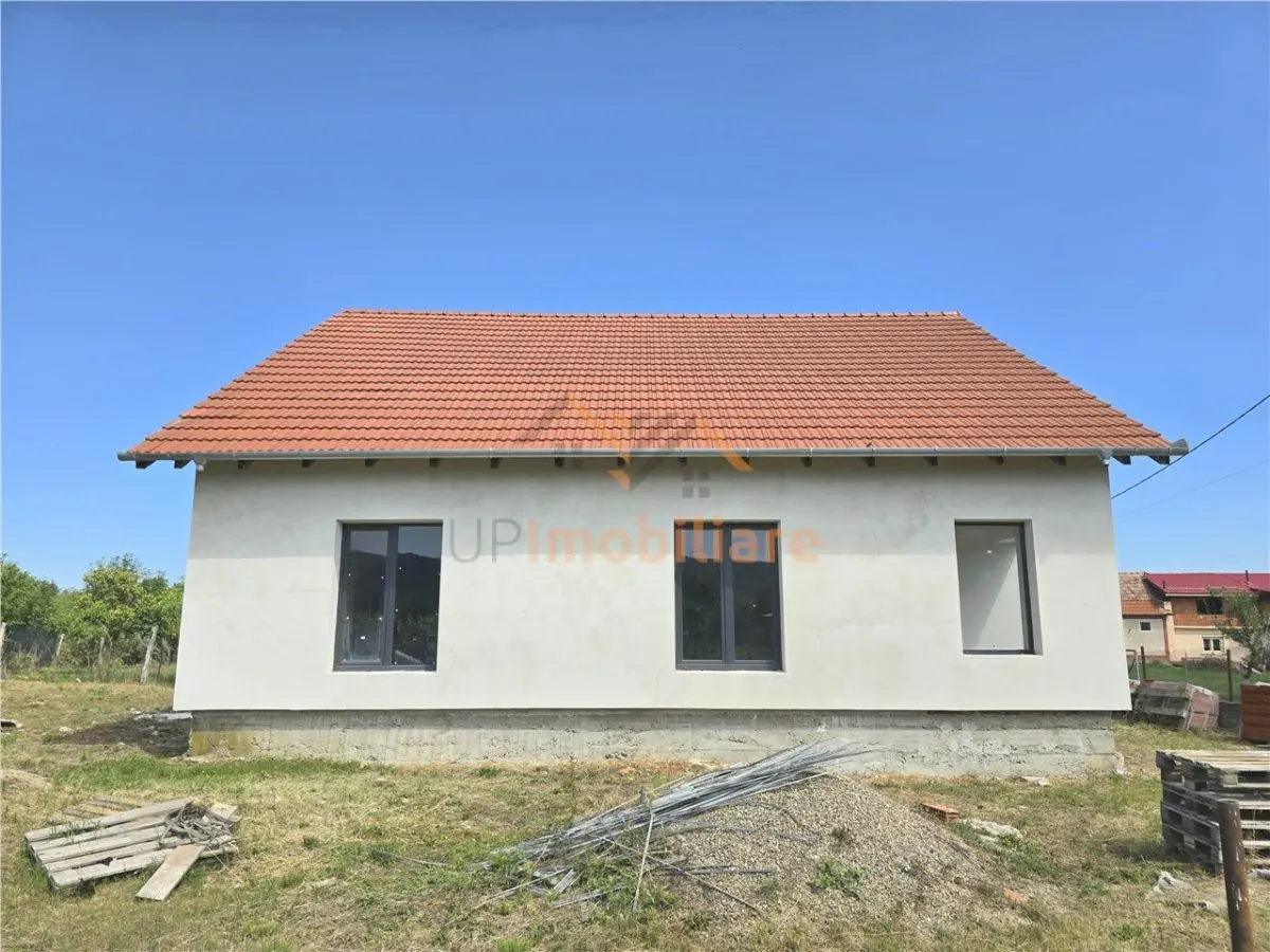 CASA 4 CAMERE | 3 BAI | SAT.CHISTAG | BIHOR - foto 2