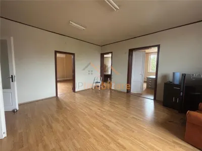 SPATIU BIROURI CENTRAL | 100 MP UTILI | LOCURI DE PARCARE | CENTRAL | ORADEA - Oradea