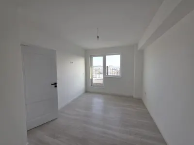 Apartament 3 camere - Etaj 3, 2bai - Str. Soarelui, Păcurari - foto 5