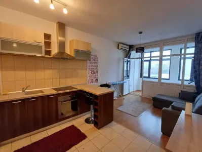 Apartament deosebit 2 camere GRANIT--450 EURO - Iasi