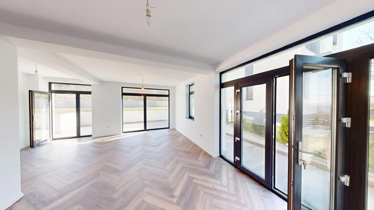 Vilă premium P+1 cu design modern, finisaje de top - foto 1