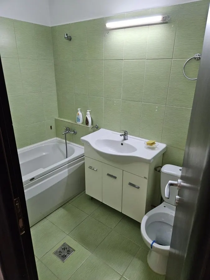 Apartament 2 camere Green Park 86.000 euro bloc 2009 - foto 7