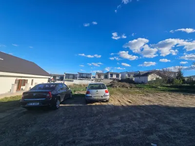 Teren 800mp - str Soarelui - ESQ Village - Valea Lupului