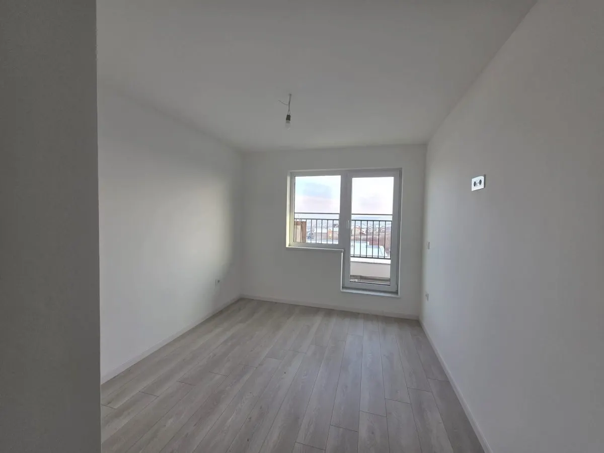 Apartament 2 camere - 66mp - Etaj 3 - Str. Soarelui, Păcurari - foto 1