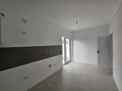 Vila insiruita - Popas Pacurari - foto 7