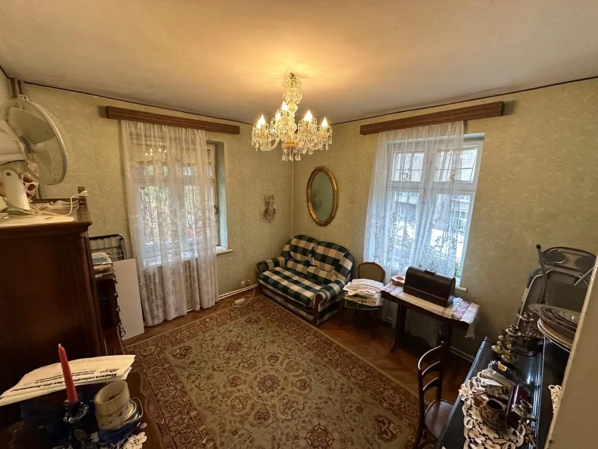 ULTRACENTRAL - Apartament 3 camere - Râpa Galbenă + Boxa + Garaj ! - foto 2