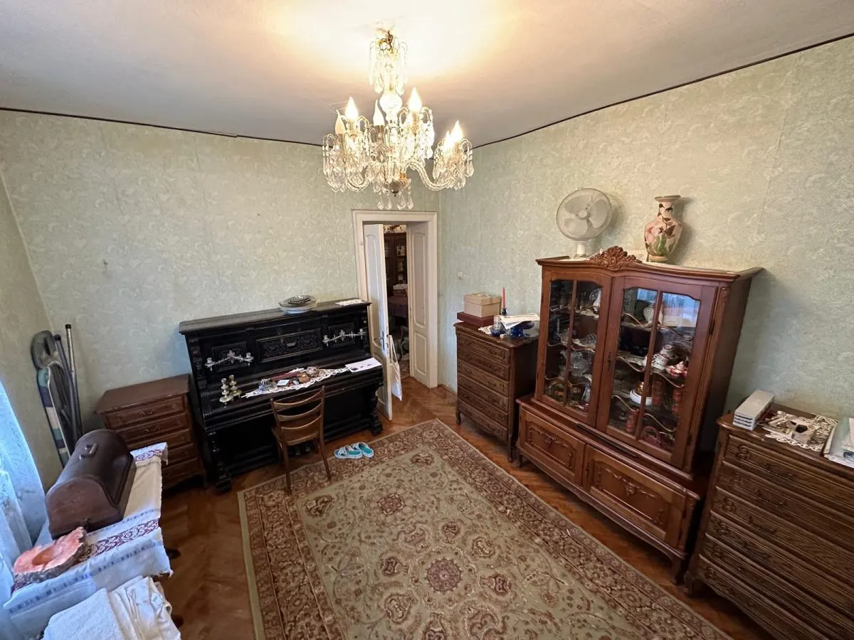 ULTRACENTRAL - Apartament 3 camere - Râpa Galbenă + Boxa + Garaj ! - foto 4