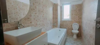 2 CAM TATARASI MOBILAT LUX INTAB. LOC DE PARCARE - foto 11