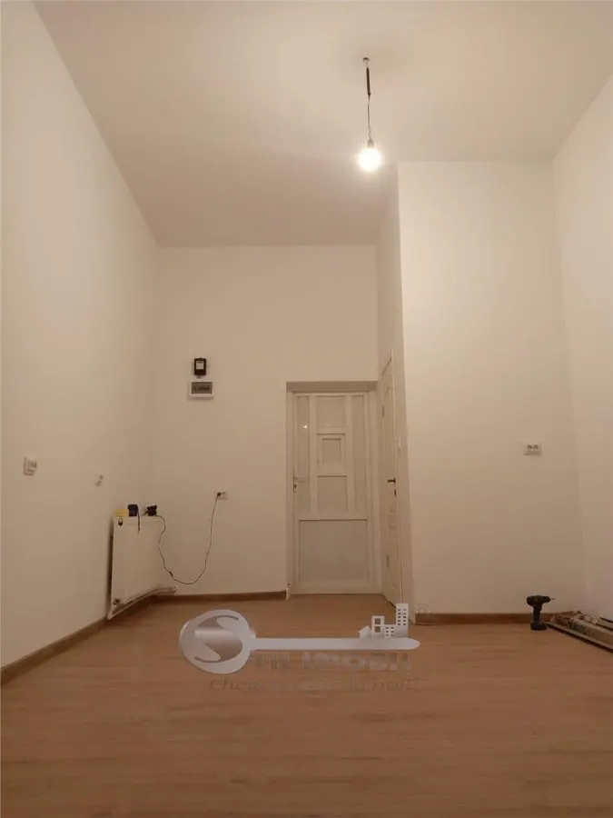 Spatiu comercial, Ultracentral-Tg. Cucu, 20mp, posibilitate extindere - foto 3