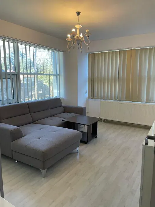 Apartament 2 camere Podul de Fier - foto 1