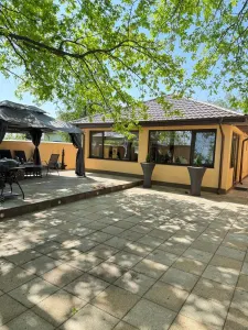 MIROSLAVA CASA EXCLUSIVISTA LA CHEIE LUX STIL MEDITERANEAN MOBILATA - Iasi