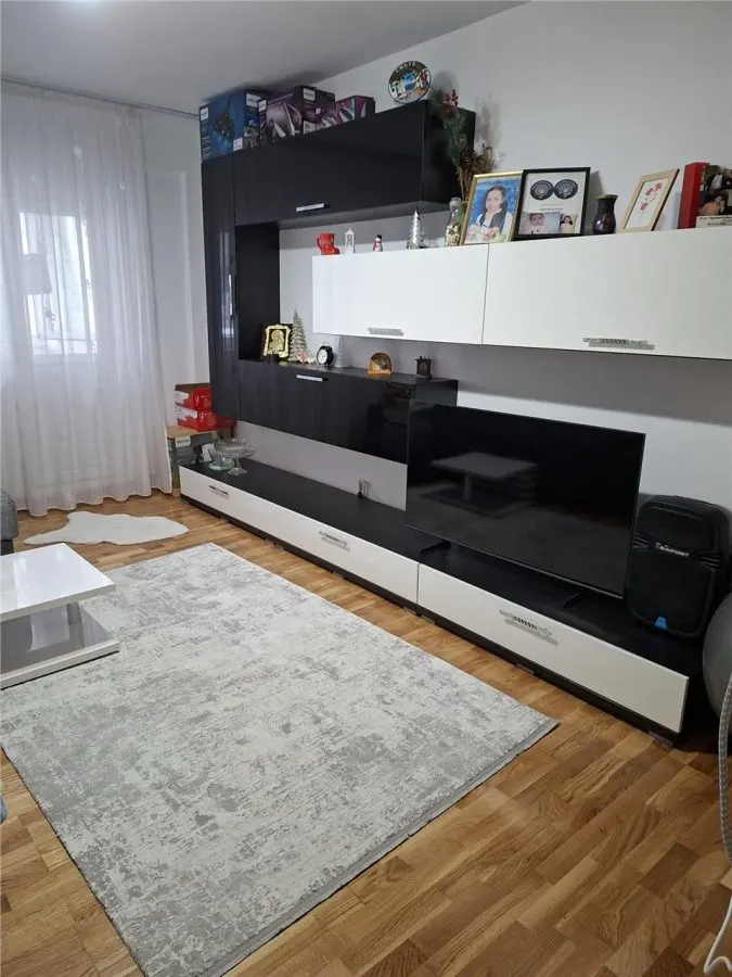 Apartament 3 camere Mircea cel Bătrân - foto 2