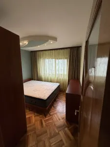 Apartament 2 camere Grivitei(aula universitatii),decomandat,mobilat,120000 Euro - foto 5