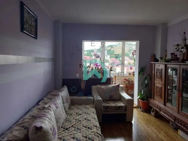 Apartament 3 camere Brașov - poza 1