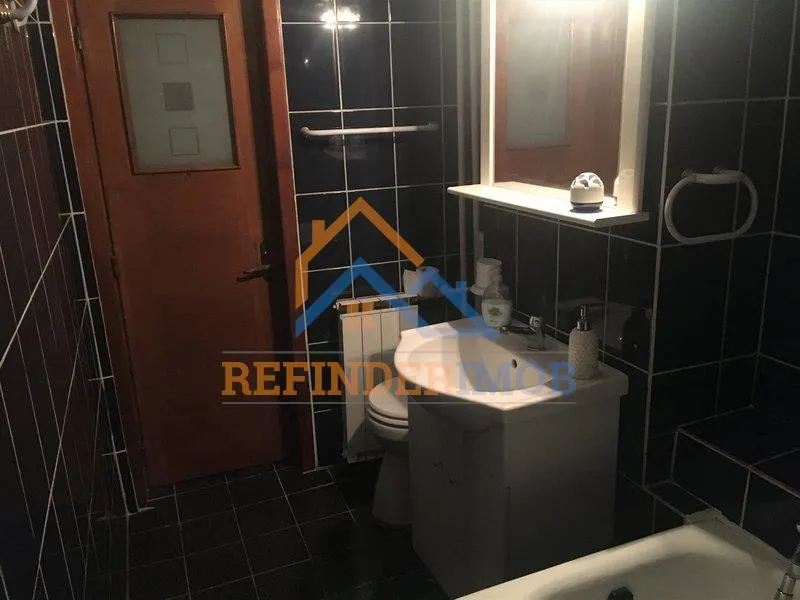 Apartament de inchiriat cu 4 camere, zona 13 Septembrie - foto 21