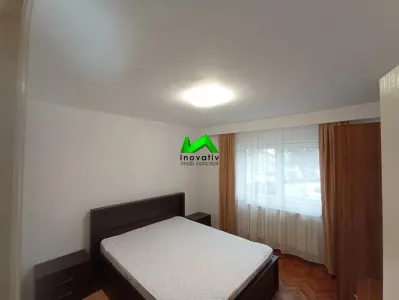 Apartament de inchiriat 3 camere Sibiu Vasile Aaron - foto 3