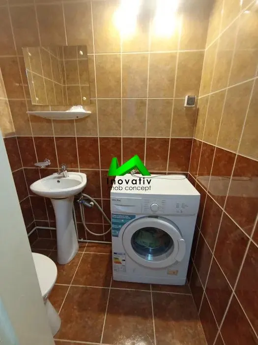 Apartament de inchiriat 3 camere Sibiu Vasile Aaron - foto 8