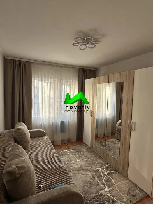 Apartament de vanzare 3 camere Sibiu Turnisor - foto 2