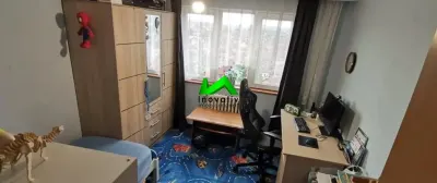 Apartament de vanzare  3 camere zona Vasile Aaron - foto 3