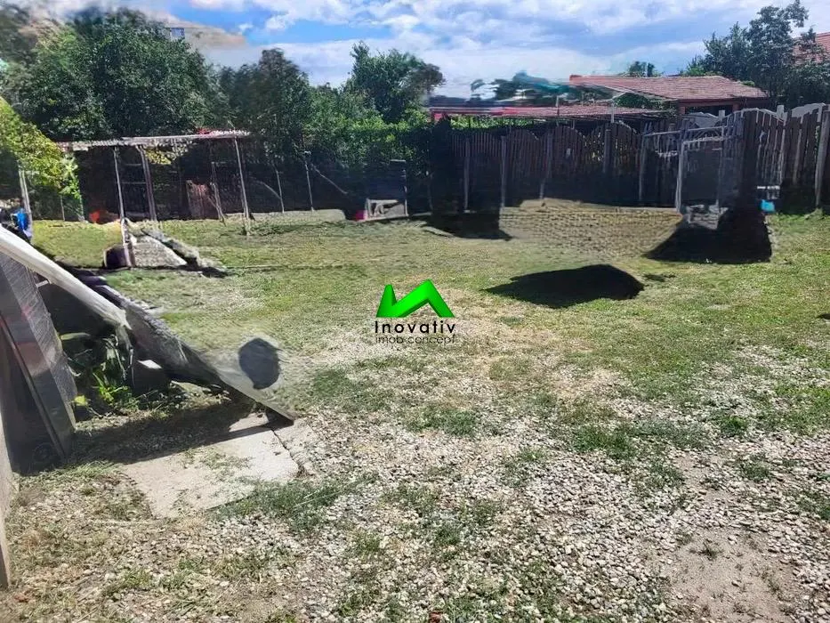 Casa de vanzare 4 camere zona Terezian - foto 2