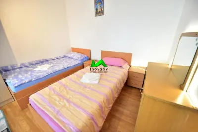 Apartament de inchiriat 3 camere Vasile Aaron - foto 3