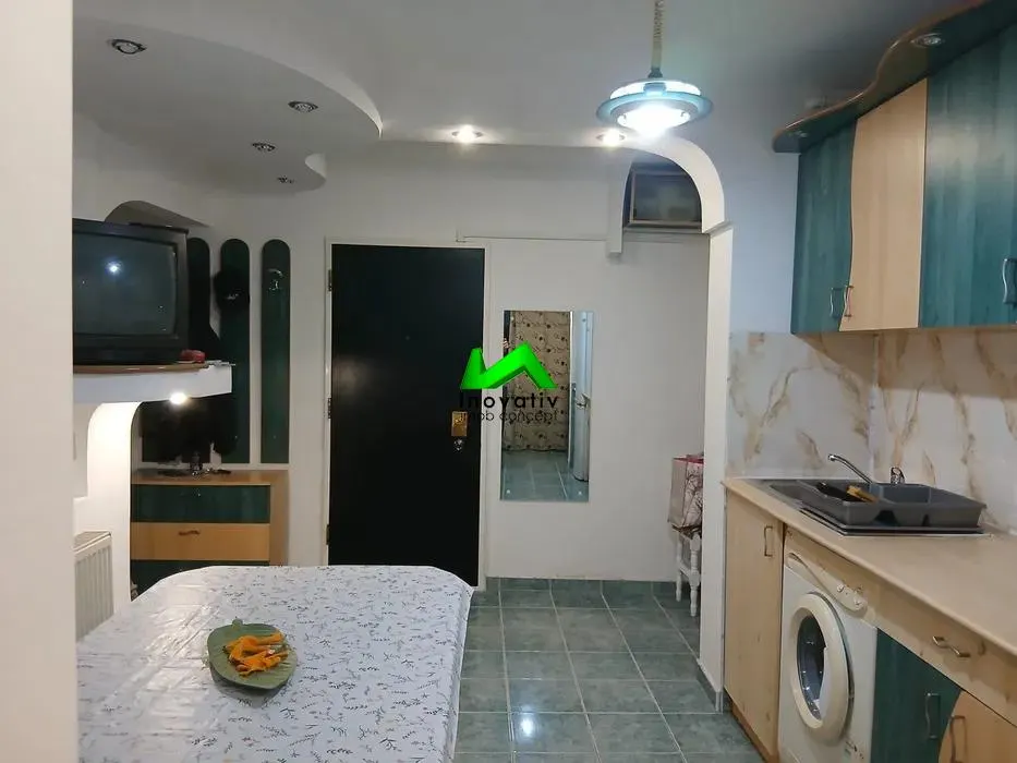 Apartament de vanzare 2 camere decomandate Sibiu Vasile Aaron - foto 6