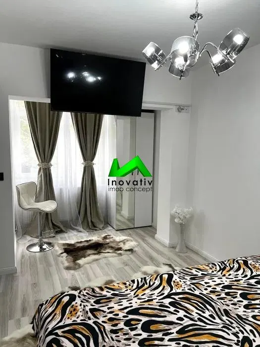 Apartament de vanzare 2 camere Vasile Aaron Milea - foto 2