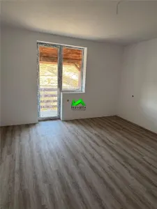 Casa de vanzare singur in curte 4 camere Sibiu Cisnadie - foto 6