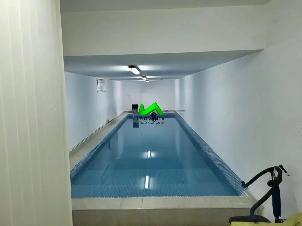 Casa de vanzare cu 6 camere si  piscina interioara Sibiu Turnisor - foto 8