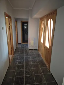 LIBER! 4 camere transformat in 3 camere,  Spatios 100mp, Bariera - foto 4