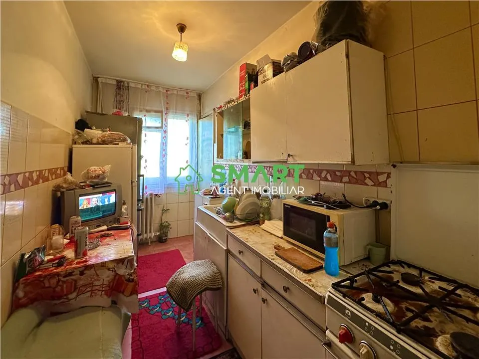Apartament 2 camere , decomandat. Zona Aurel Vlaicu, Arad - foto 3