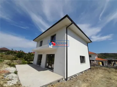 Vanzare casa individuala Chinteni zona Bisericilor Centru, aproximativ 7 Km Auchan Iris - foto 3