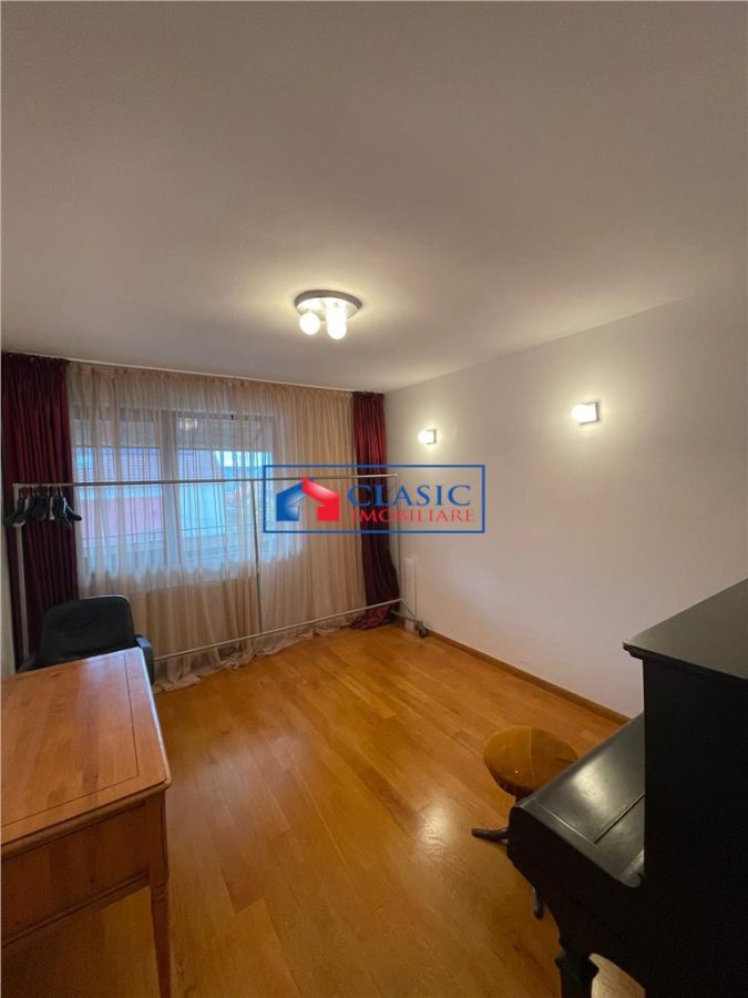 Inchiriere apartament 3 camere bloc tip vila in Andrei Muresanu- zona strazii Alverna - foto 13