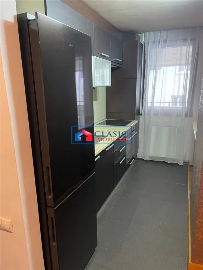 Inchiriere apartament 3 camere bloc tip vila in Andrei Muresanu- zona strazii Alverna - foto 5