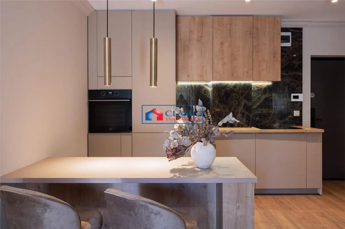 Vanzare apartament 3 camere de LUX cu terasa, zona Piata Cipariu Centru, Cluj-Napoca - foto 1